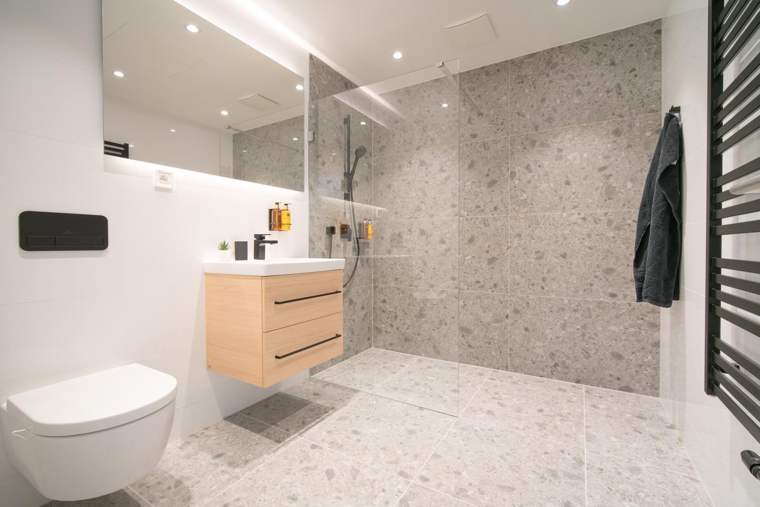 City Relax Apartments With Free Parking, 10 Mins Walk To City Centre ブルノ エクステリア 写真